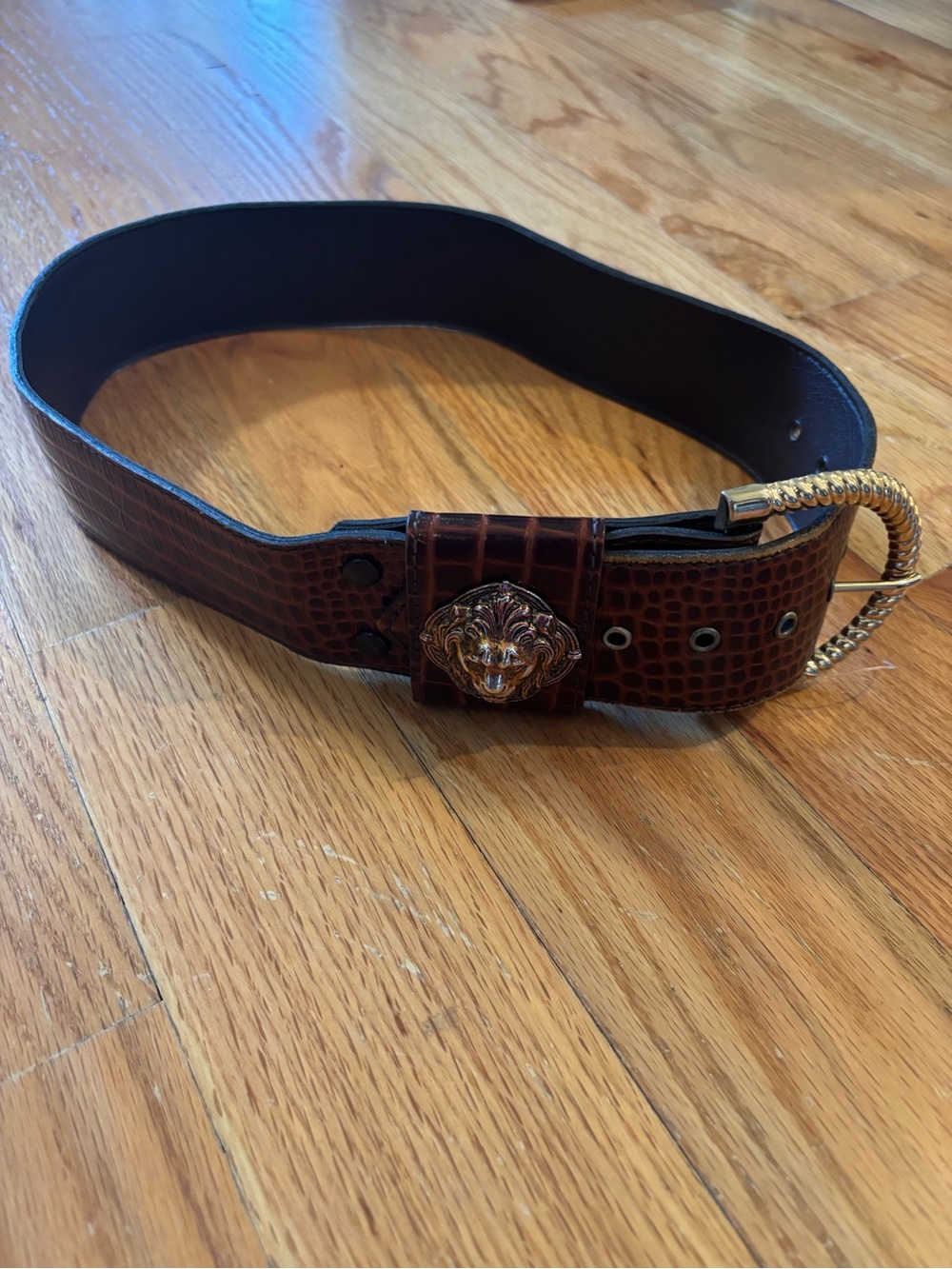 RARE VINTAGE R.J. Graziano Brown Belt With Gold Brass Lion | Size Small